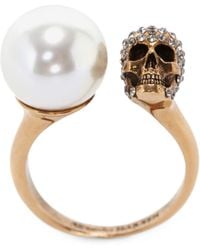 McQueen - Faux Pearl And Skull Ring - Lyst