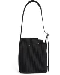 Homme Plissé Issey Miyake - Pleated Utility Shoulder Bag - Lyst