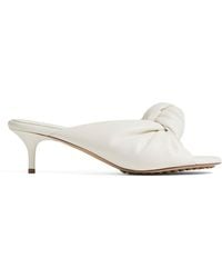 Bottega Veneta - Leather Knot Cherry Mules 50 - Lyst