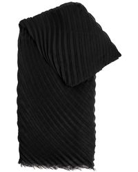 Issey Miyake - Pleated Fine-Knit Scarf - Lyst