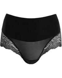 Spanx - Undie-Tectable Lace-Trimmed Seamless Briefs - Lyst