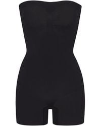 Skims - Seamless Sculpt Strapless Shortie Body - Lyst
