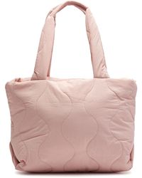 Jakke - Tate Quilted Shell Tote - Lyst