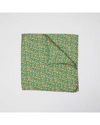 Harvie & Hudson - Green Small Floral Printed Silk Hank - Lyst