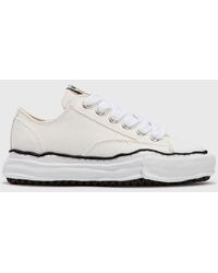 Maison Mihara Yasuhiro Peterson Low Top Sneakers - White