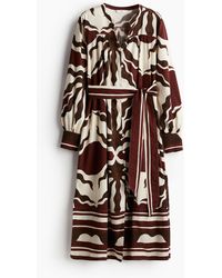 H&M - Kaftankleid mit Bindegürtel - Lyst