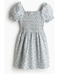 H&M - Gesmoktes Kleid aus Popeline - Lyst