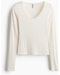 H&M - Tricot Top Met Kanten Bies - Lyst