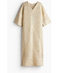 H&M - Kaftankleid aus Brokat - Lyst
