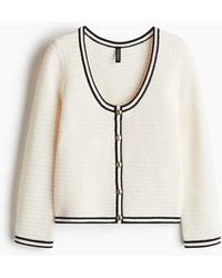 H&M - Structuurgebreid Vest Met Diepe Hals - Lyst