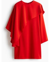 H&M - Kleid mit Cape-Detail - Lyst