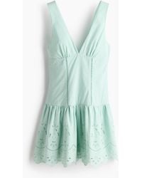 H&M - Kleid mit ausgestelltem Rock und Broderie Anglaise - Lyst