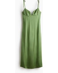 H&M - Satinkleid mit Bindeträgern - Lyst