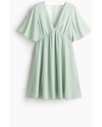 H&M - Chiffon Jurk Met V-hals - Lyst