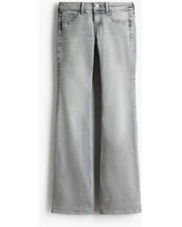 H&M - Flared Low Jeans - Lyst