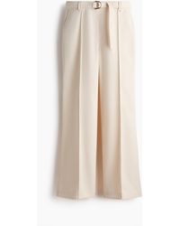 H&M - Ausgestellte Hose mit Gürtel - Lyst