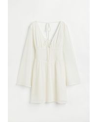 H&M V-Kleid aus Mesh - Weiß