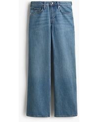 H&M - Feather Soft Wide Regular Jeans - Lyst