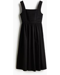 H&M - Ausgestelltes Kleid mit Biesen - Lyst