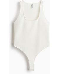 H&M - Mouwloze Stringbody - Lyst