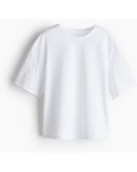 H&M - T-shirt Met Broderie Anglaise - Lyst