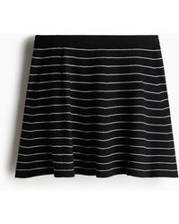 H&M - Fijngebreide Flared Rok - Lyst