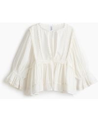 H&M - Baumwollbluse mit Spitzenbesatz - Lyst