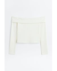 H&M Geripptes Off-Shoulder-Shirt - Weiß