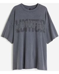 H&M - Oversized T-shirt Met Motief - Lyst