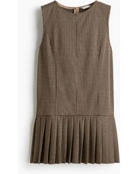 H&M - Minikleid mit Faltenrock - Lyst