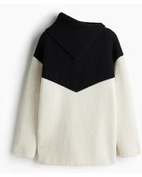 H&M - Wollen Trui Met Asymmetrische Kraag - Lyst