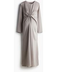 H&M - Mama Gedrapeerde Satijnen Jurk Met Geknoopt Detail - Lyst