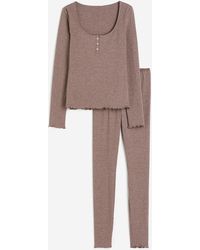 H&M - Pyjamatop En -broek - Lyst