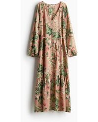 H&M - Crêpe-Kleid mit Bindegürtel - Lyst