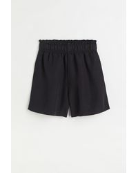 H&M Shorts aus Leinenmix - Schwarz