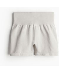 H&M - DryMove Seamless Sport-Hotpants - Lyst