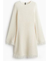 H&M - Kleid in Ajourstrick mit Fransenbesatz - Lyst