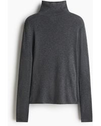 H&M - Fijngebreide Top Met Turtleneck - Lyst