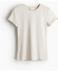 H&M - Figurnahes T-Shirt aus Mikrofaser - Lyst