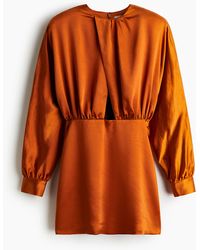 H&M - Drapiertes Satinkleid - Lyst