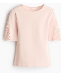 H&M - Geripptes Shirt mit Spitze - Lyst