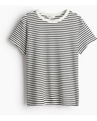 H&M - Nauwsluitend Katoenen T-shirt - Lyst