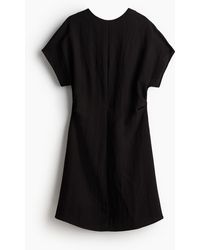H&M - Kleid mit betonter Taille - Lyst