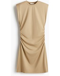 H&M - Kleid aus Interlock-Jersey mit Schulterpolstern - Lyst