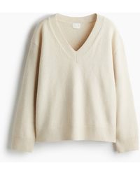 H&M - Oversize-Pullover mit V-Ausschnitt - Lyst