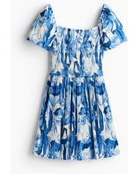 H&M - Gecrinkeltes Kleid mit gesmoktem Oberteil - Lyst