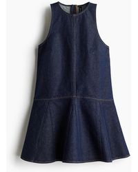 H&M - Ausgestelltes Jeanskleid - Lyst