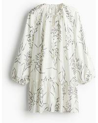 H&M - Kleid mit Bindedetail - Lyst