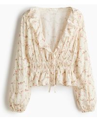 H&M - Volantblouse Van Viscose - Lyst