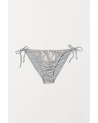 H&M Scrunch Bikinihose - Grau